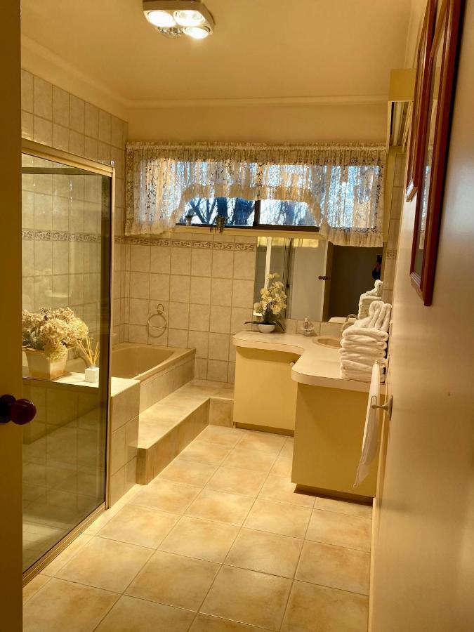 Luxe Ranch Swan Hill